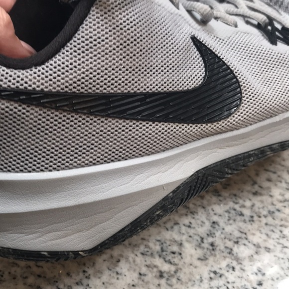 Nike Zoom Evidence 11 main image 6